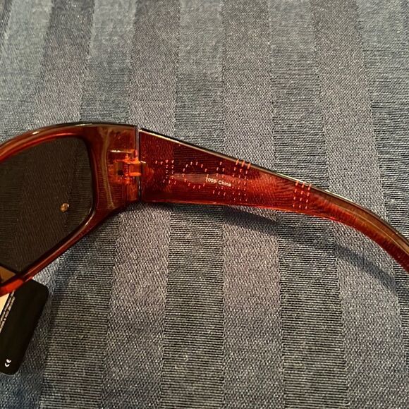 Modo collection NWT red blingy sunglasses sunnies - Picture 5 of 11